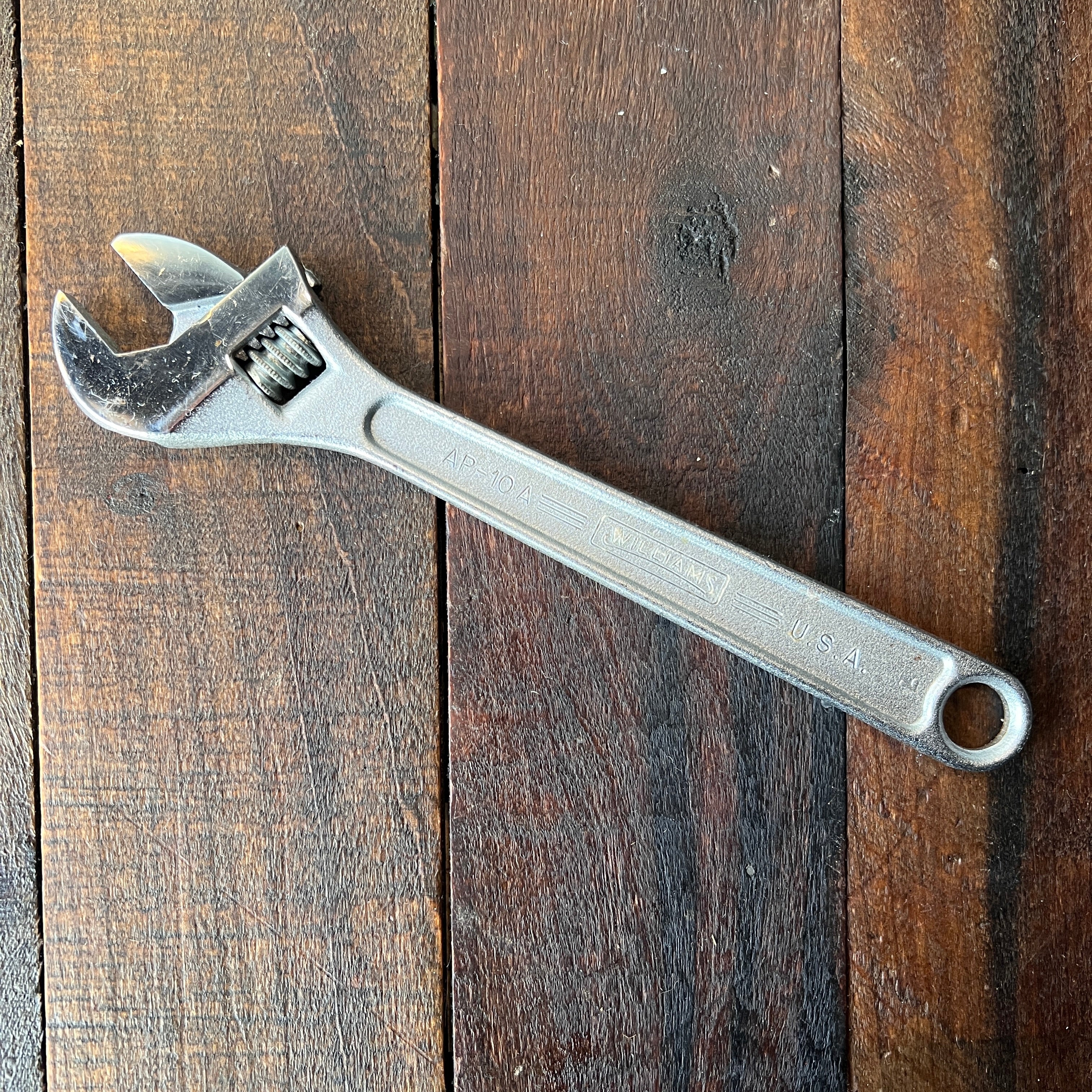 Williams Williams 10 inch Adjustable Wrench (USA) Gear Up