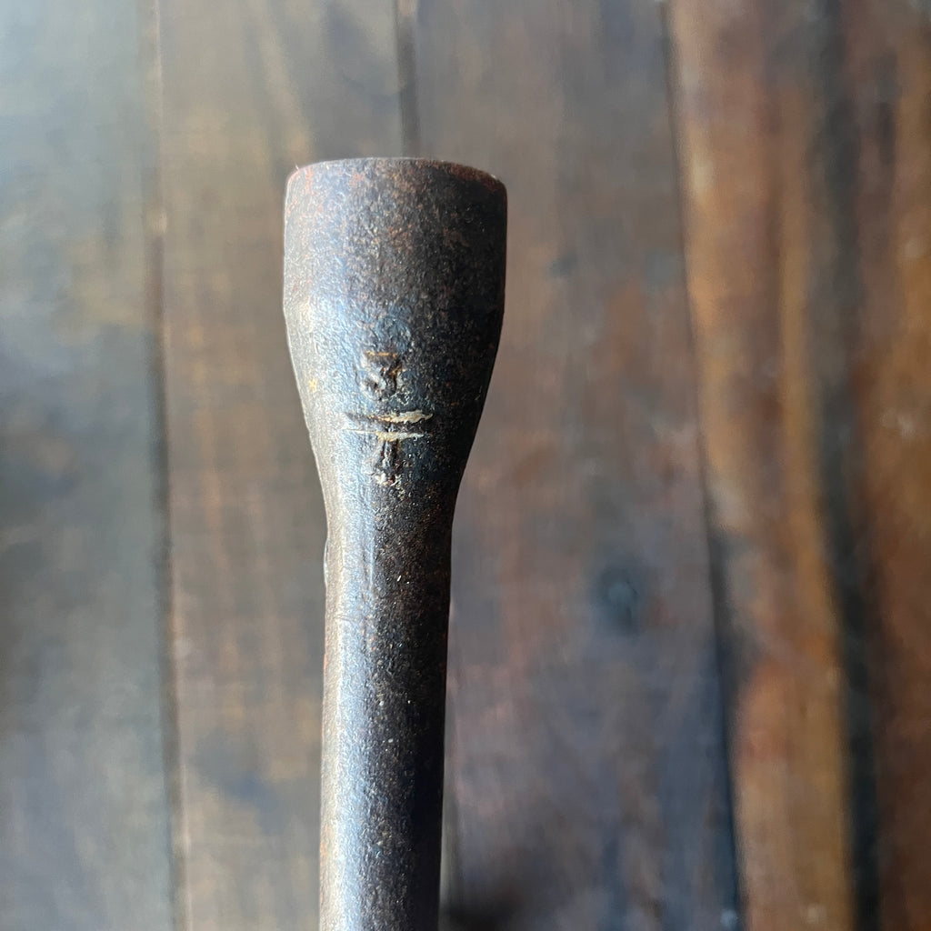 Unknown 4-Way Automotive Lug Wrench Tire Iron Gear Up