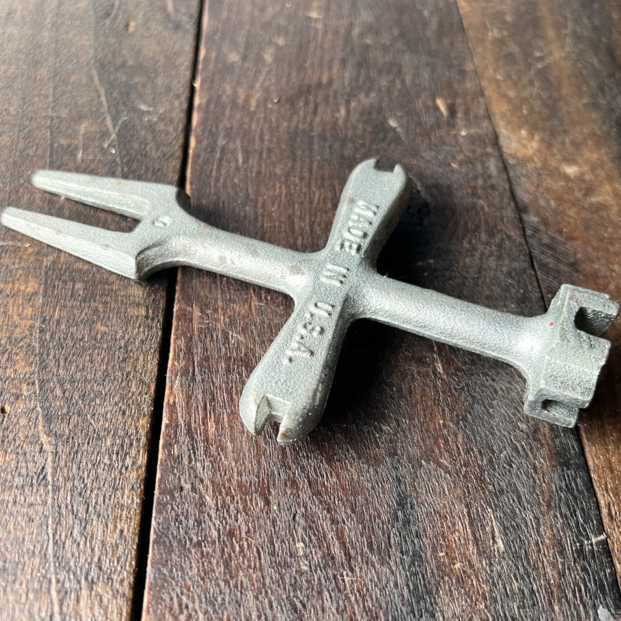 Other Superior Tool 03930 4-Way P.O. Plug Wrench (USA) Gear Up