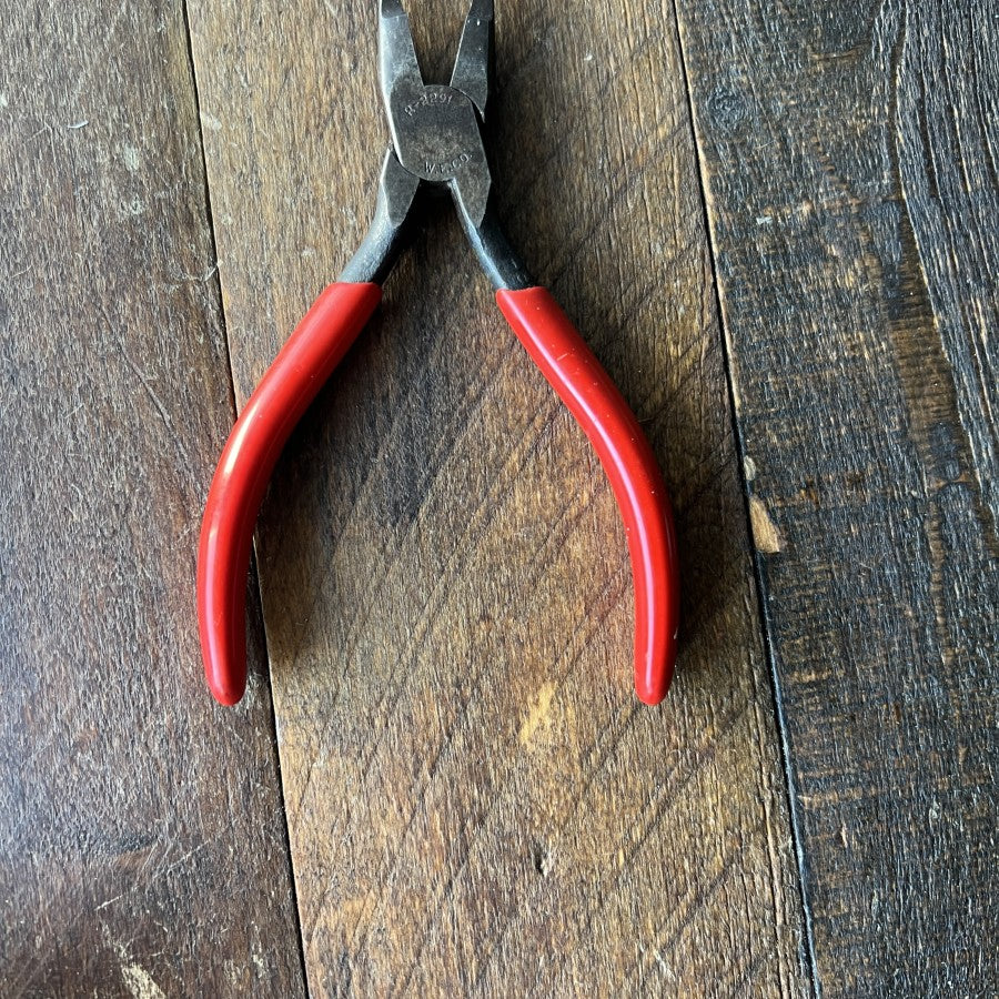 Utica R-2291 Long Nose Pliers (USA)