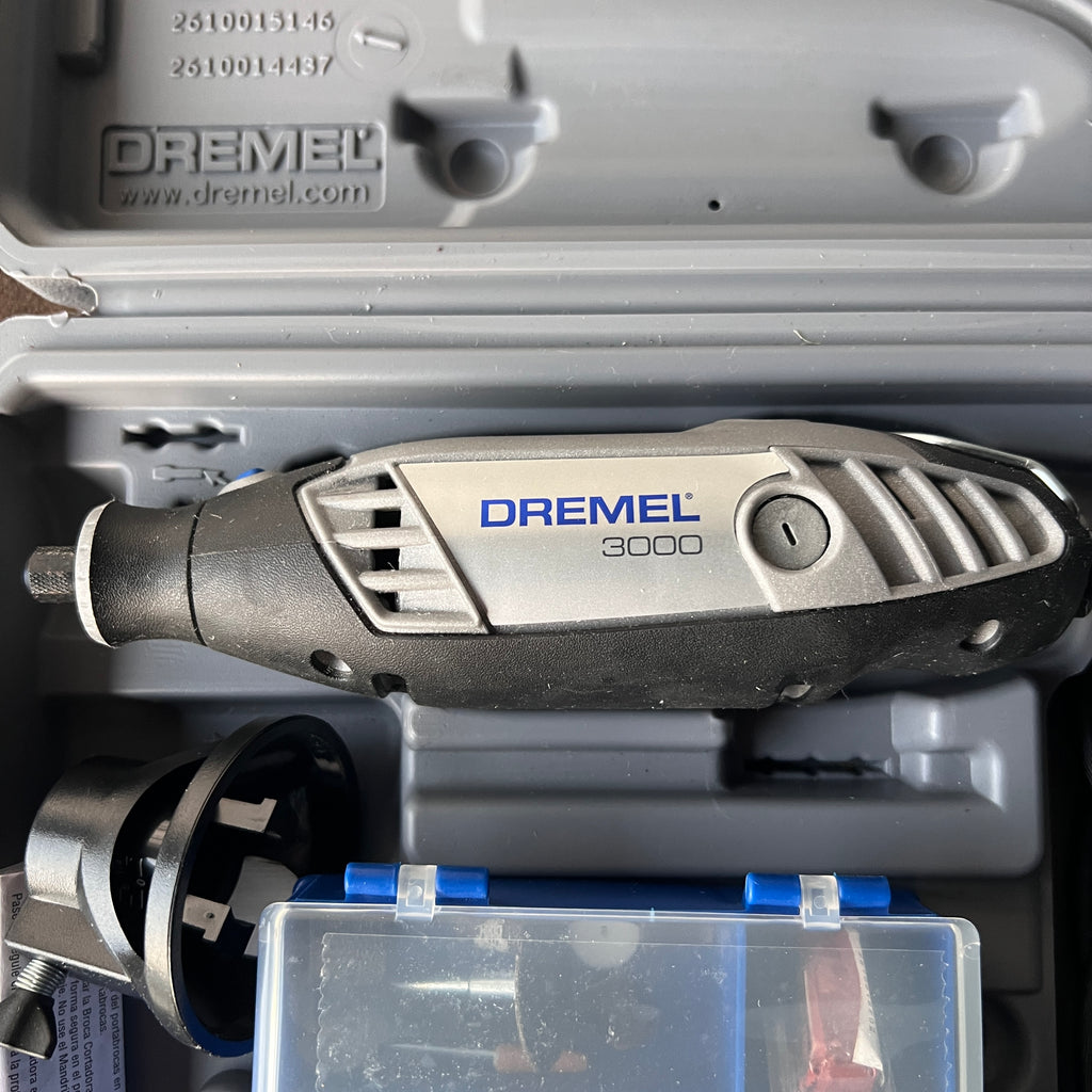 Dremel Dremel 3000 Variable Speed Rotary Tool Kit Gear Up