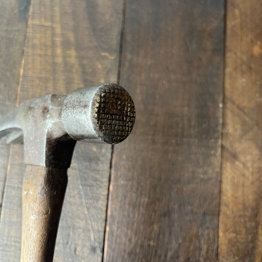 Vaughan 32oz Framing Hammer Milled Face (USA)
