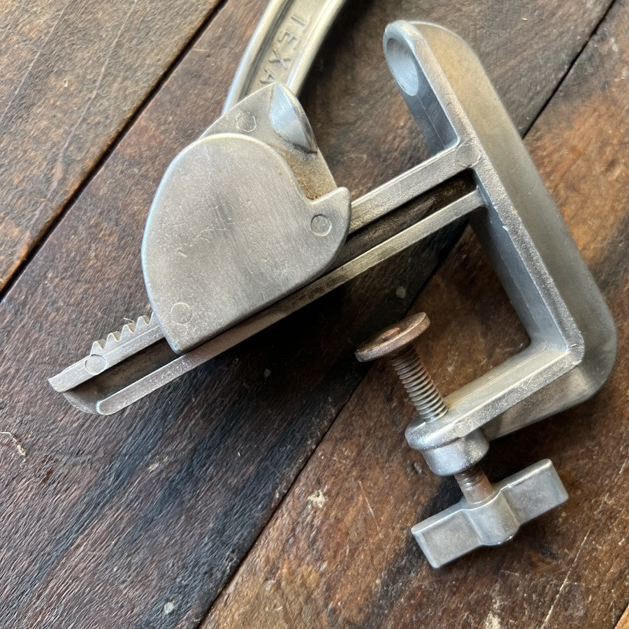 Other Woldert Squirrel Nut Cracker Model 300A Tyler Texas (USA) Gear Up