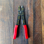 Unknown GB Electrical Multi-Purpose Wire Stripper Crimper Cutter Hand Tool Gear Up