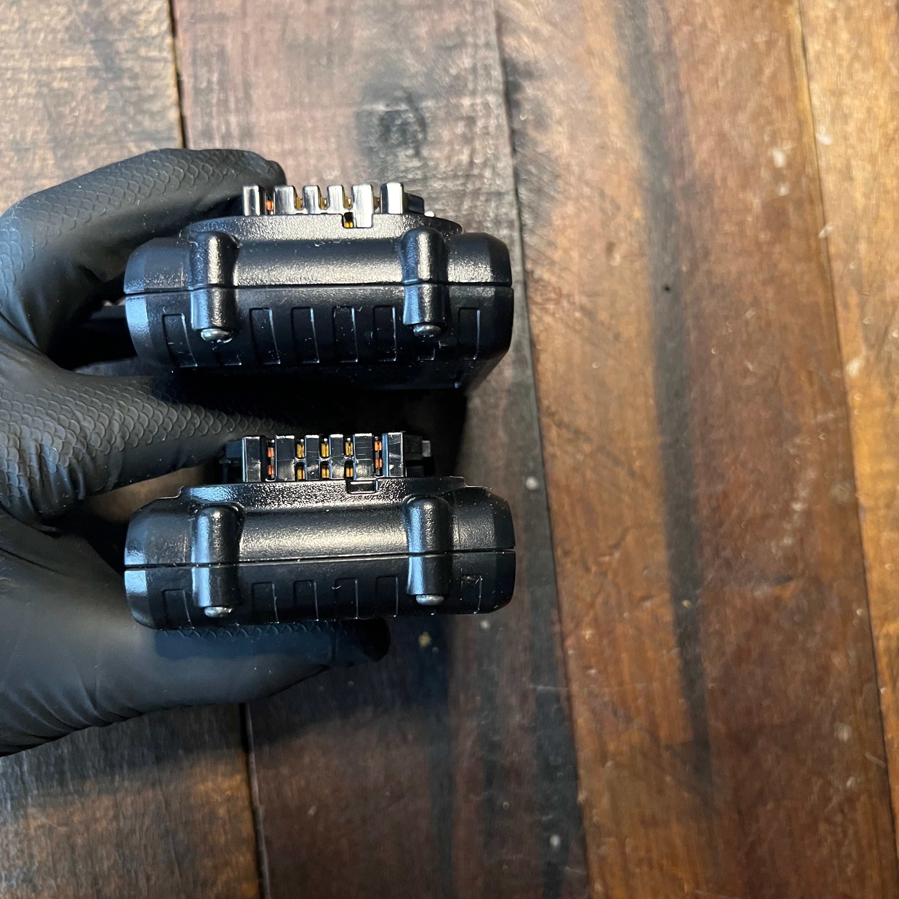 DeWalt DeWalt DCB207 20V MAX Compact 1.3Ah Lithium Ion Batteries Pair Gear Up