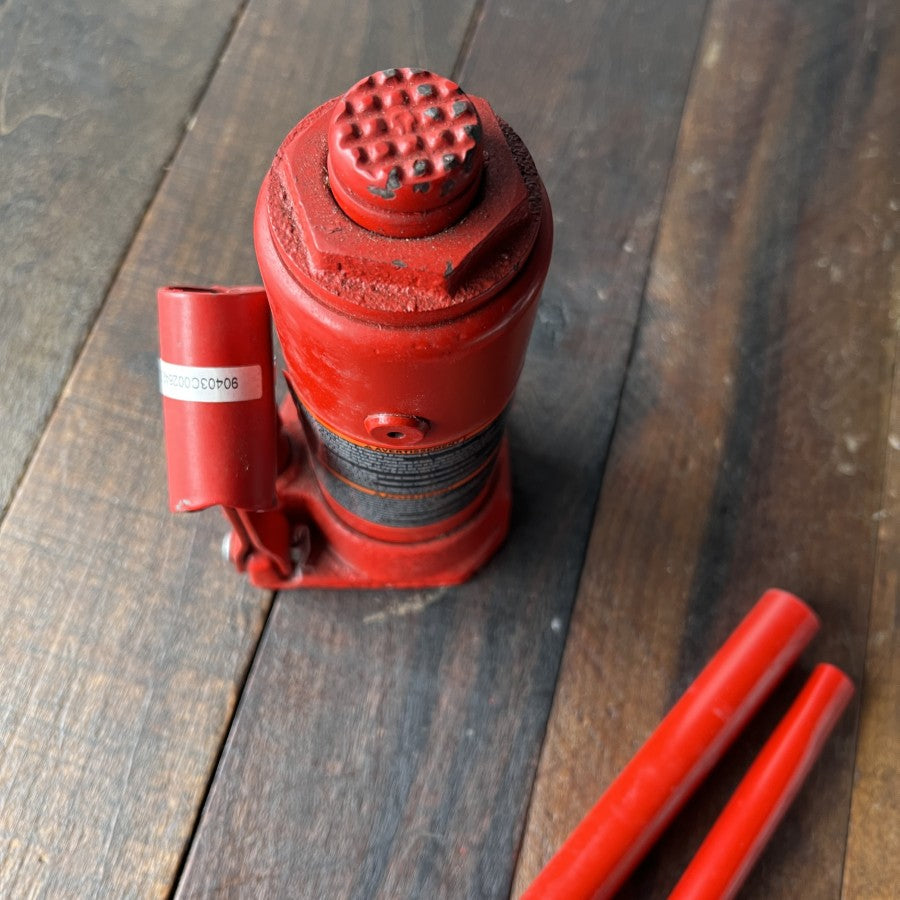 Big Red Jacks TR9403 4 Ton Hydraulic Bottle Jack