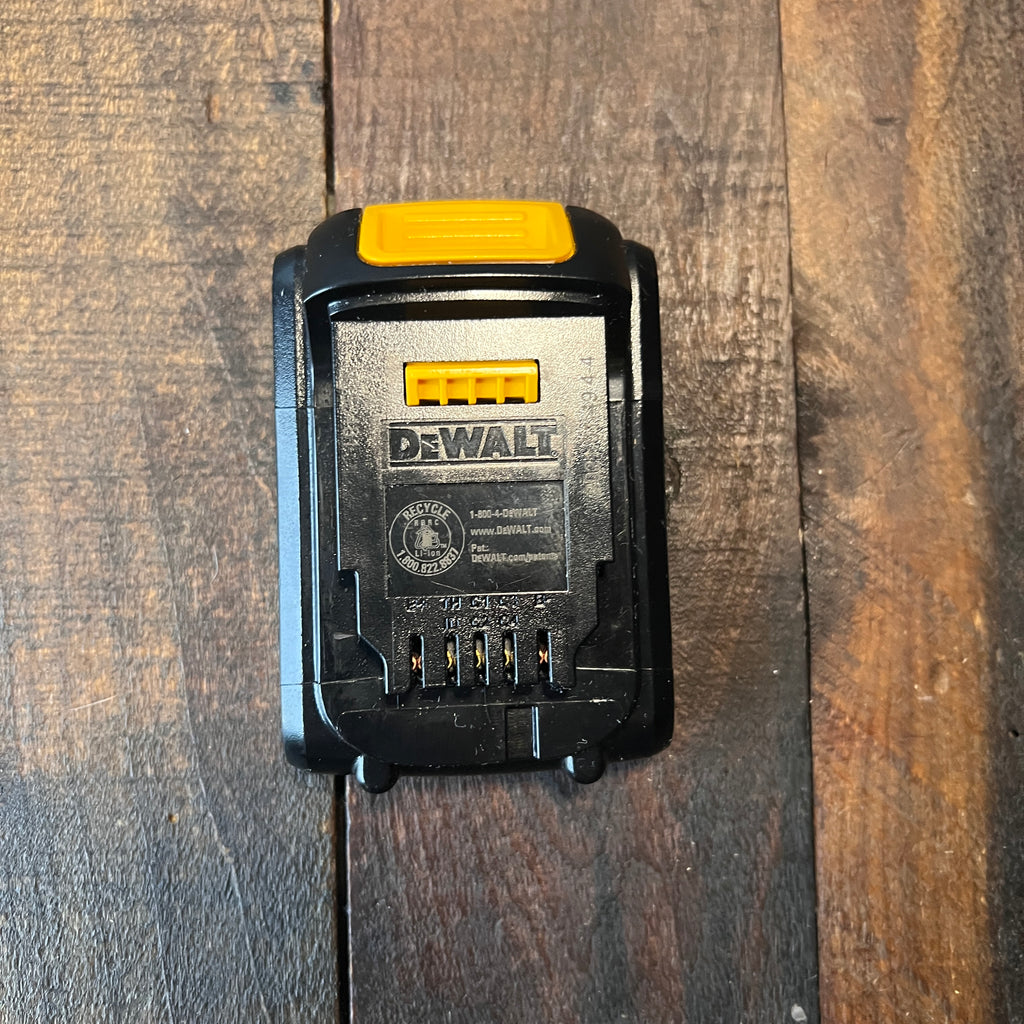 DeWalt DeWalt DCB201 20V MAX 1.5Ah Lithium Ion Battery Pack Gear Up