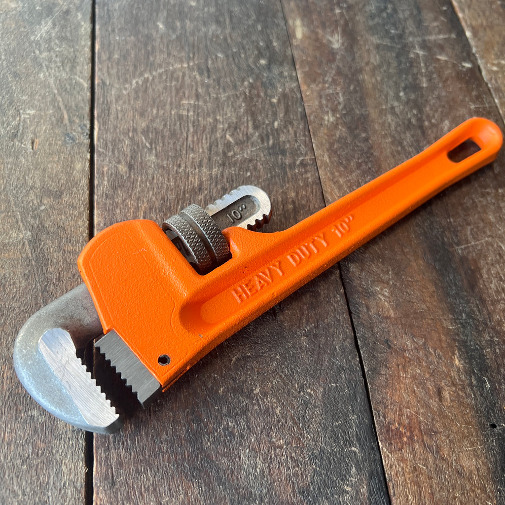 Unknown Heavy Duty 10-Inch Pipe Wrench Gear Up
