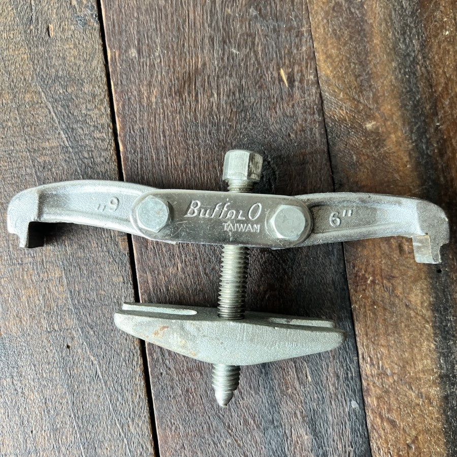 Other Buffalo Tools IGP26 6 Inch 2-Jaw Gear Puller Gear Up