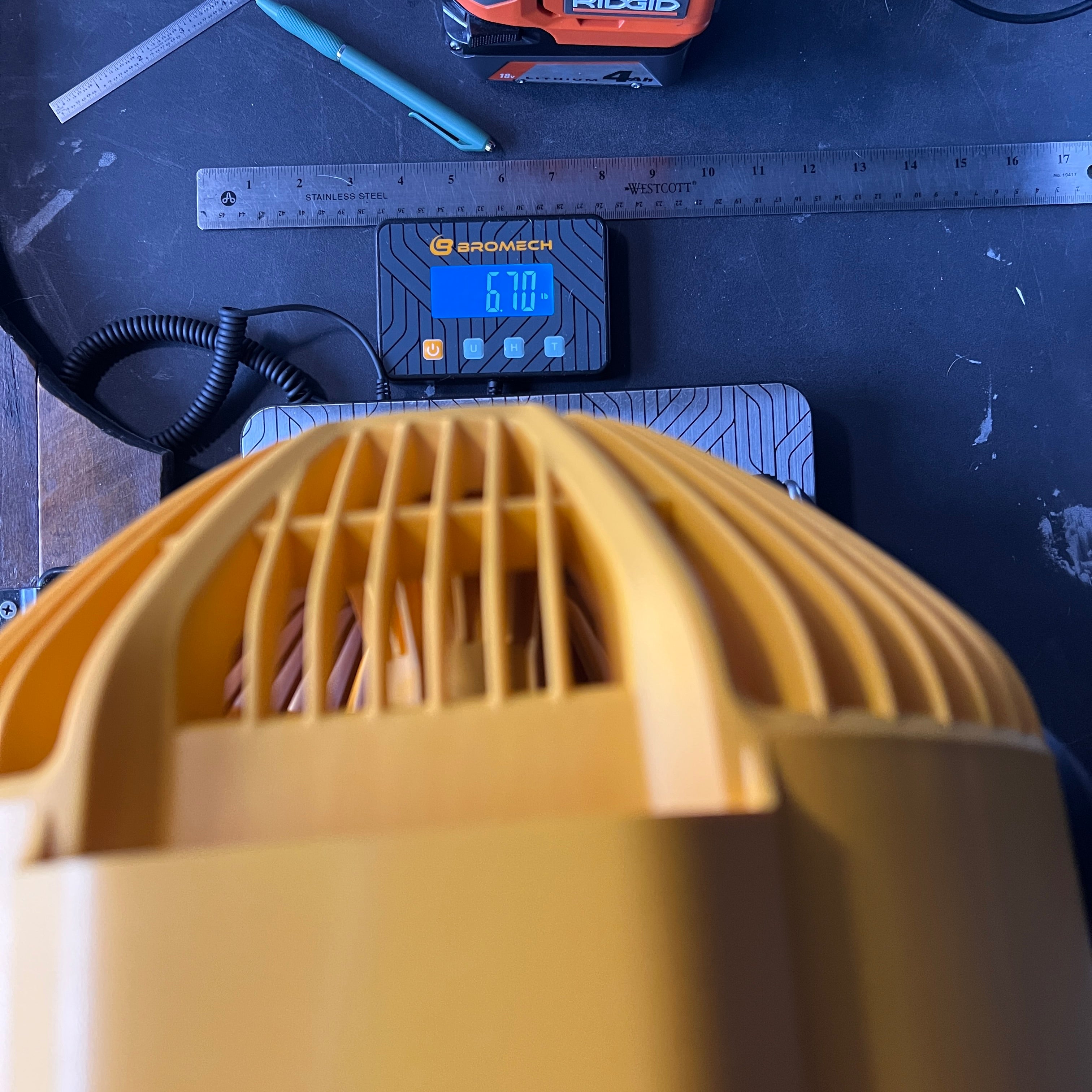 DeWalt DeWalt DCE511 Jobsite Fan Hybrid Corded Cordless 20V (Tool Only) Gear Up