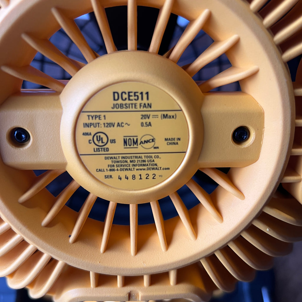 DeWalt DeWalt DCE511 Jobsite Fan Hybrid Corded Cordless 20V (Tool Only) Gear Up