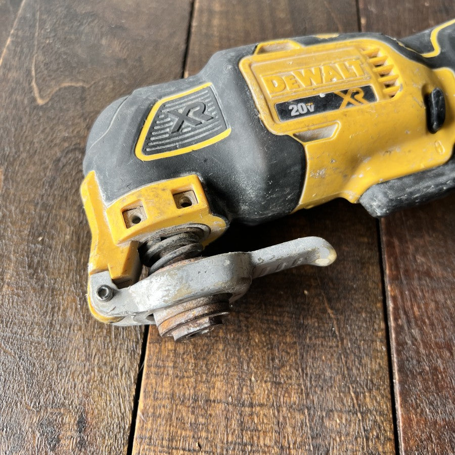 DeWalt DeWalt DCS356 20V MAX XR Brushless Oscillating Multi-Tool (Tool Only) Gear Up