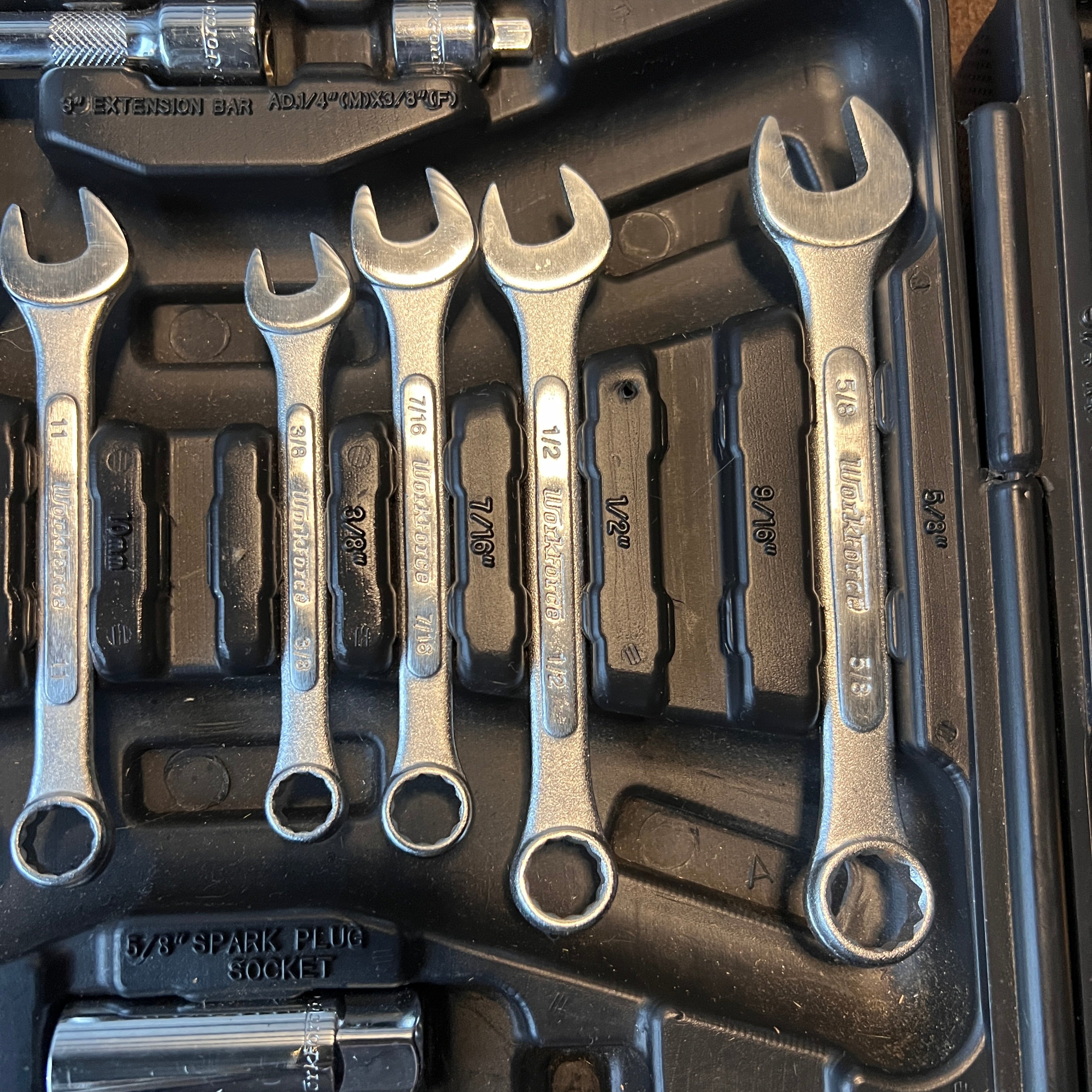 Other Workforce Incomplete Mechanic Tool Set with Wrenches & Case Gear Up