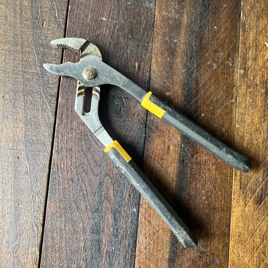 Stanley Stanley 10 Inch Groove Joint Pliers Gear Up