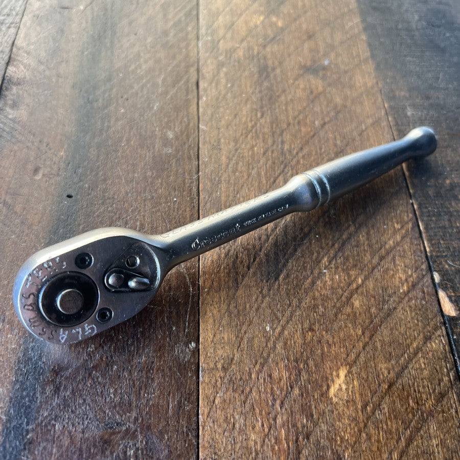 Crescent Crescent 3/8 Inch Drive Quick Release Ratchet Gear Up