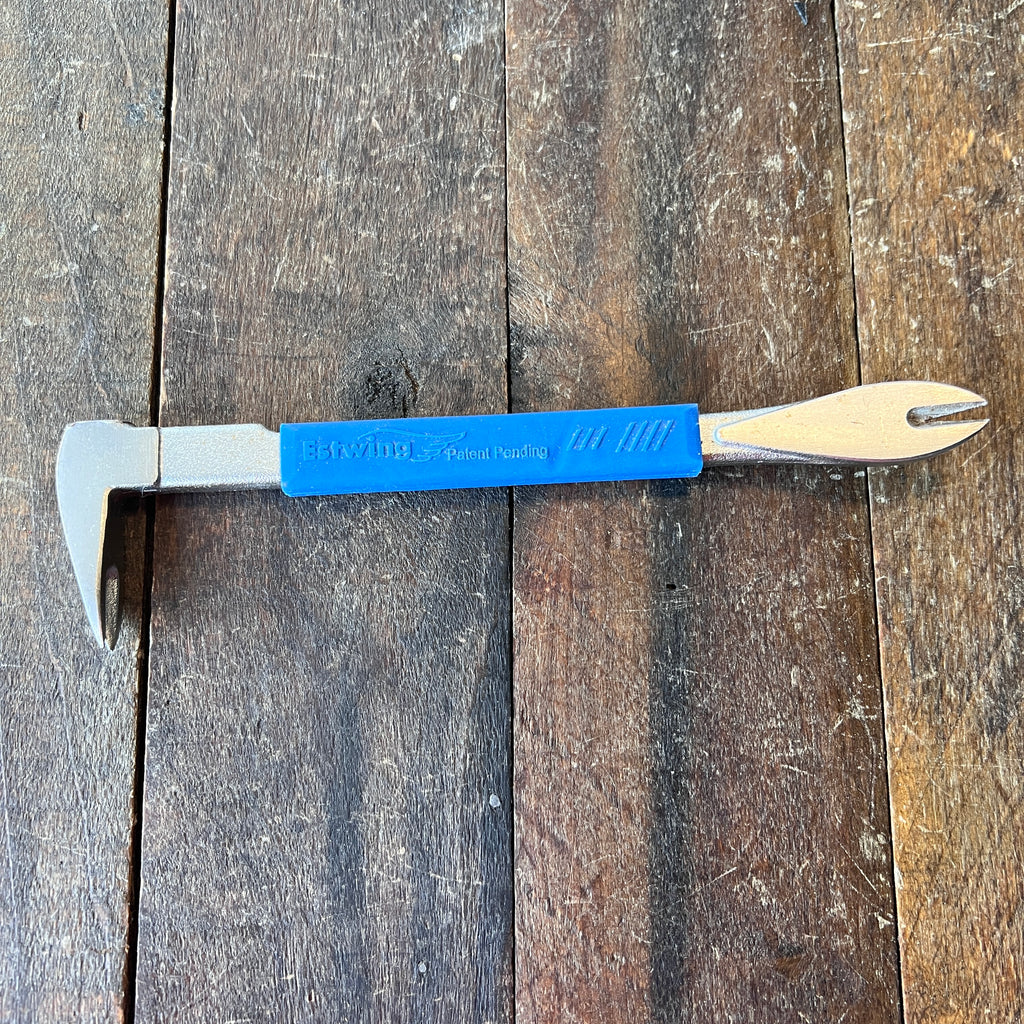 Estwing Estwing PC250G Pro Claw 10-Inch Pry Bar Gear Up