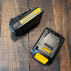 DeWalt DeWalt DCB207 20V MAX Compact 1.3Ah Lithium Ion Batteries Pair Gear Up