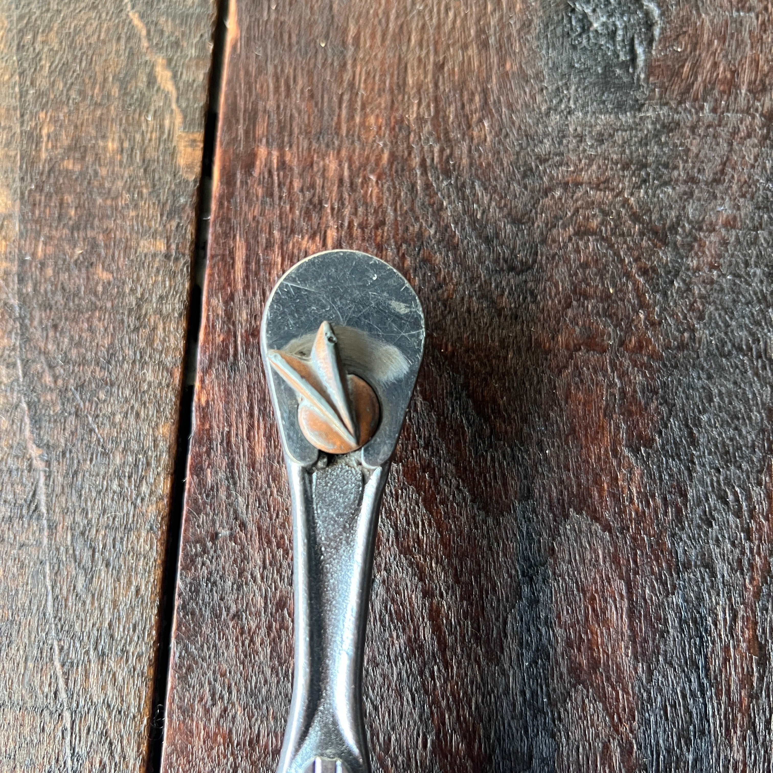 Craftsman Craftsman 1/4 Inch Drive Teardrop Ratchet Flying "V"(USA) Gear Up