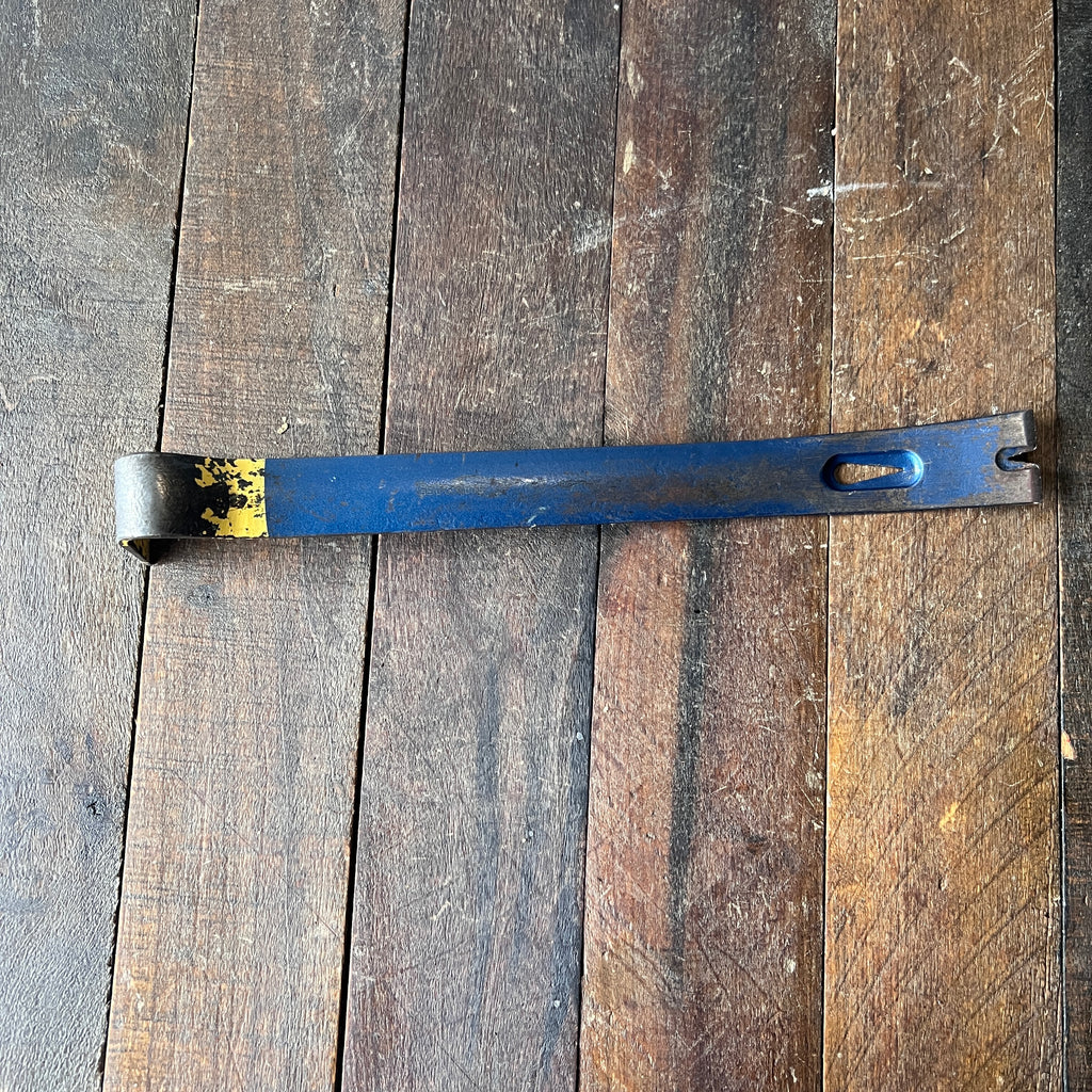 Estwing Estwing HB-15 15-Inch Handy Utility Pry Bar Made in USA