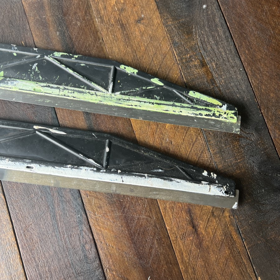 Husky Husky 24 Inch Paint Shield (2) Gear Up