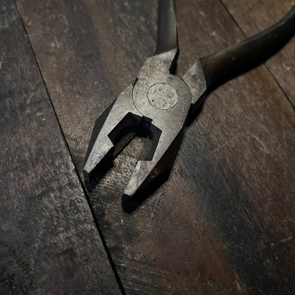 Unknown Vintage Forged Steel Lineman's Pliers Gear Up