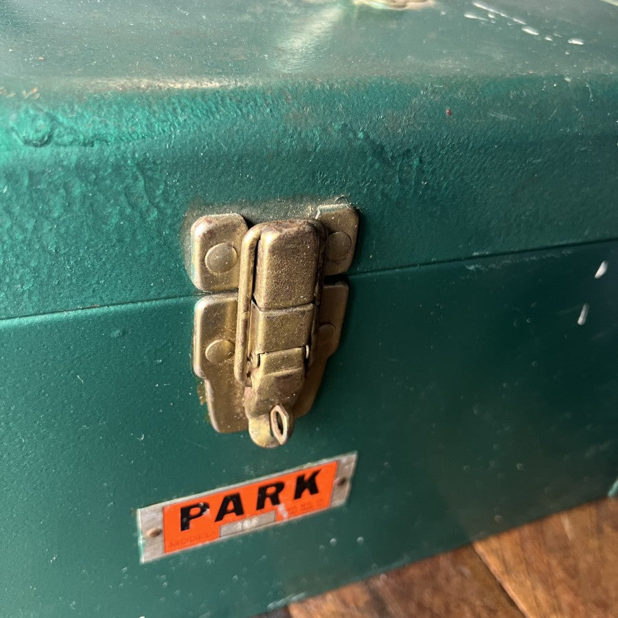 Other Vintage Park Model 18F Metal Tool Box (USA) Gear Up