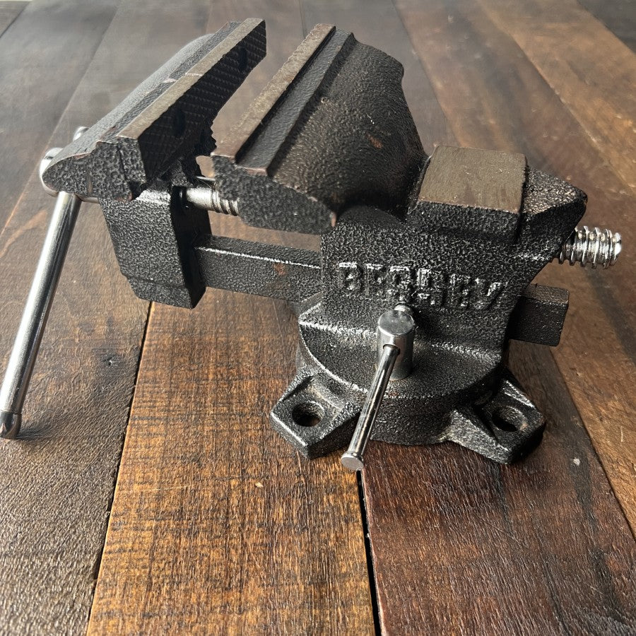 Bessey Swivel Base Bench Vise