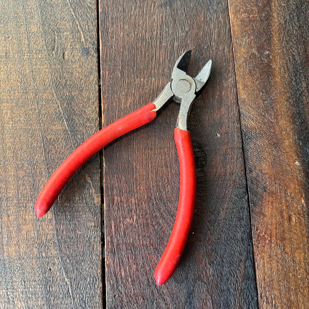 Unknown Diagonal Cutter Pliers Gear Up