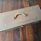 Vermont American Vermont American 22 Inch Metal Tool Box #22 Gear Up