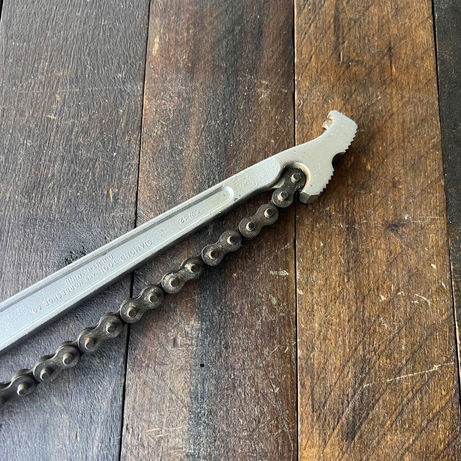 Other Diamalloy CW12 Chain Wrench 12-3/8 Inch (USA) Gear Up