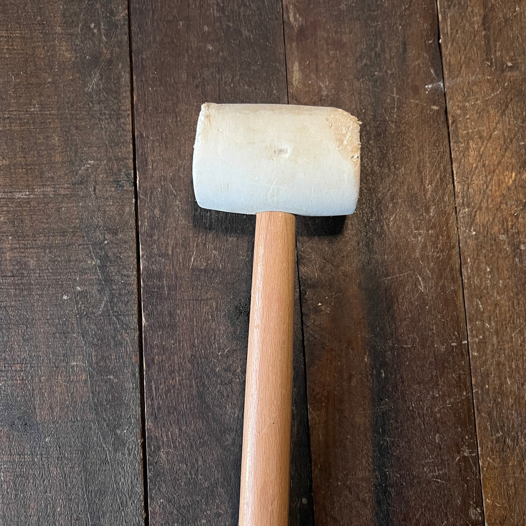Unknown 20 oz White Rubber Mallet with Wood Handle