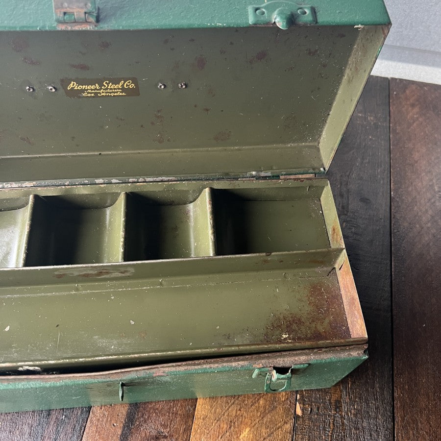 Other Vintage Pioneer Steel Co Green Metal Tool Box (USA) Gear Up