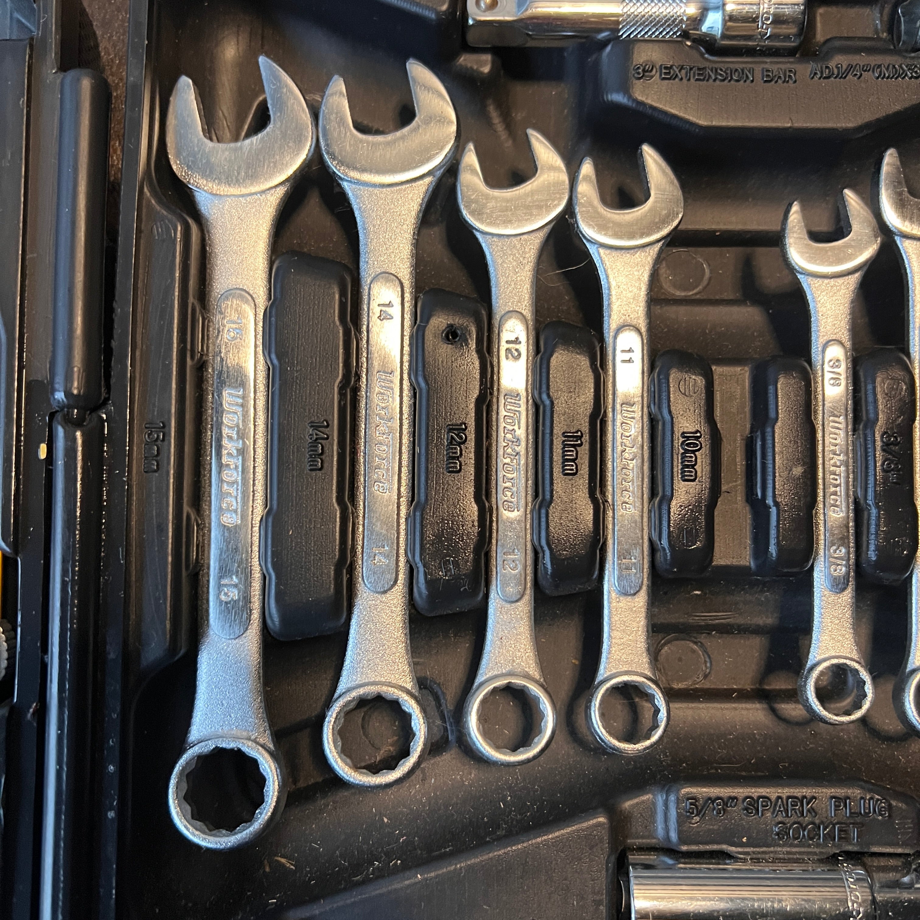 Other Workforce Incomplete Mechanic Tool Set with Wrenches & Case Gear Up