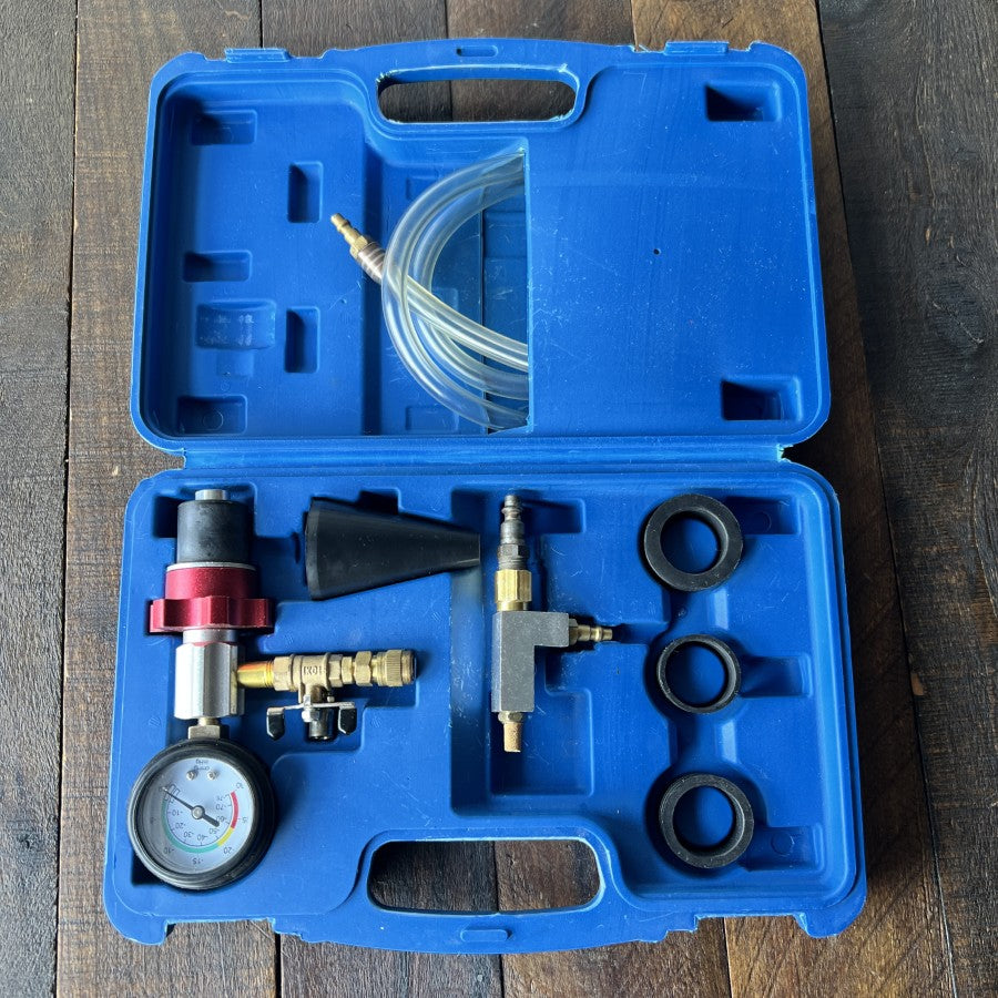 Unknown Coolant Vacuum Fill Kit Gear Up