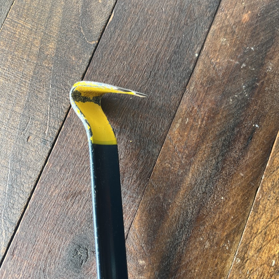 Estwing Estwing HB21 Forged Steel 21 Inch Pry Bar Gear Up
