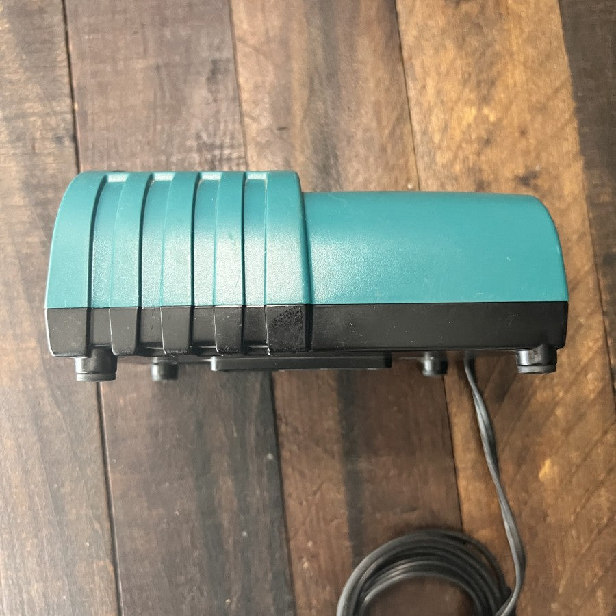 Makita DC18RA 7.2V-18V Fast Battery Charger