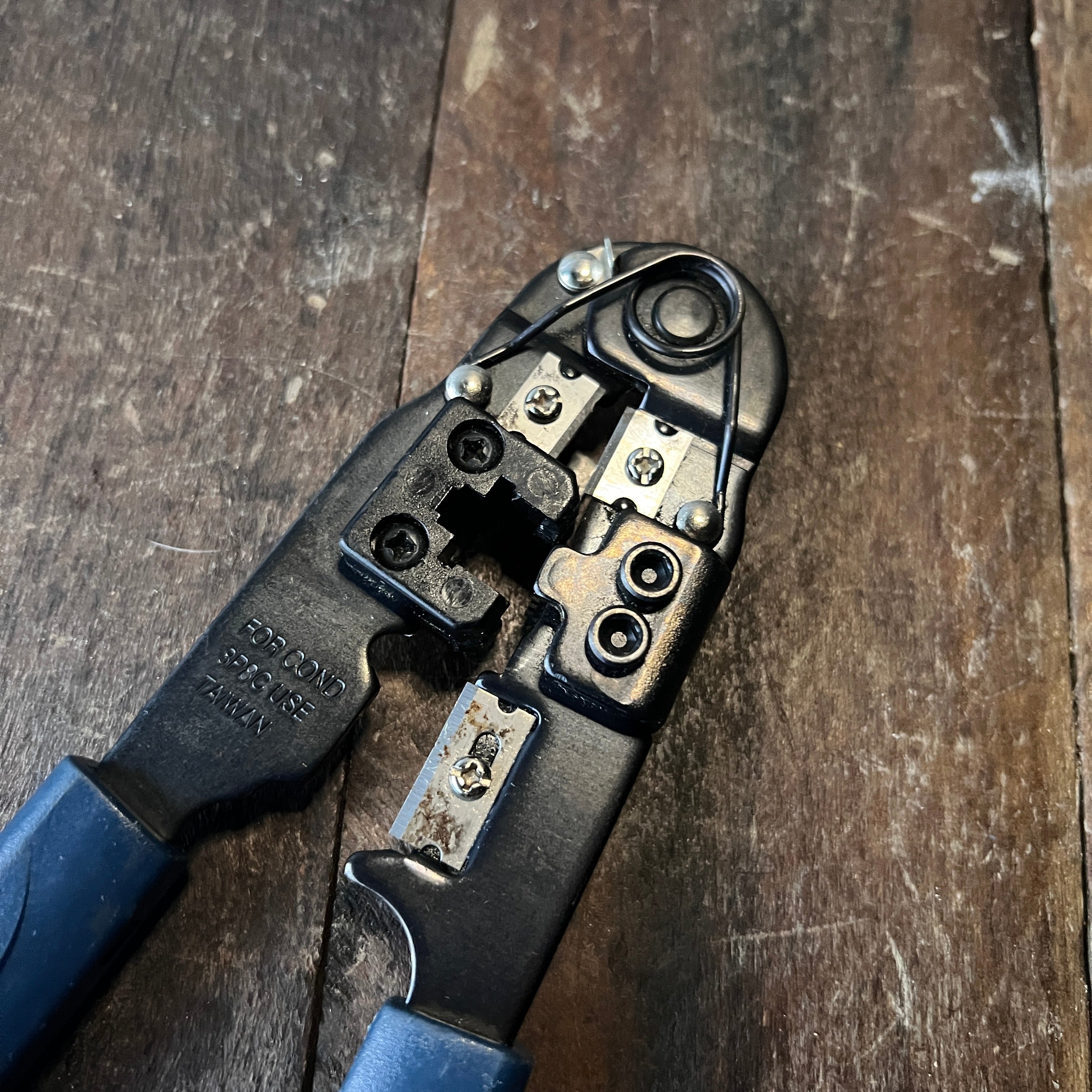 Unknown Modular Crimper Tool for RJ45 RJ11 Ethernet Network Cable