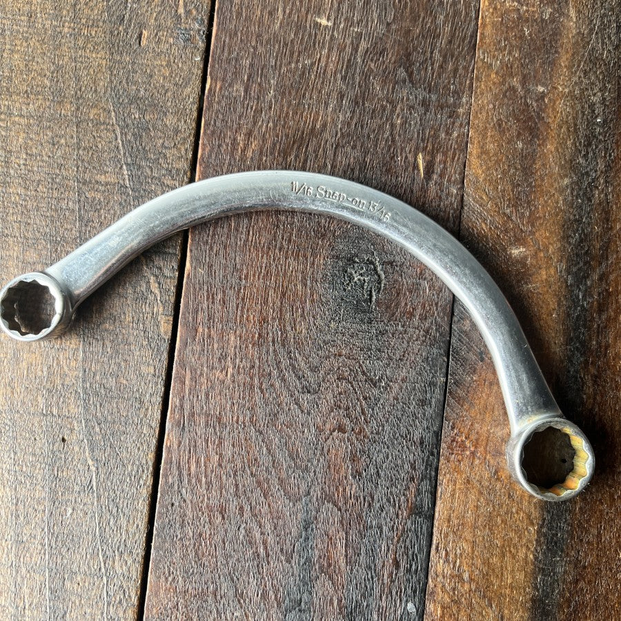 Snap-on Snap-on XDHS2226 11/16 Inch 13/16 Inch Curved Box End Wrench (USA) Gear Up