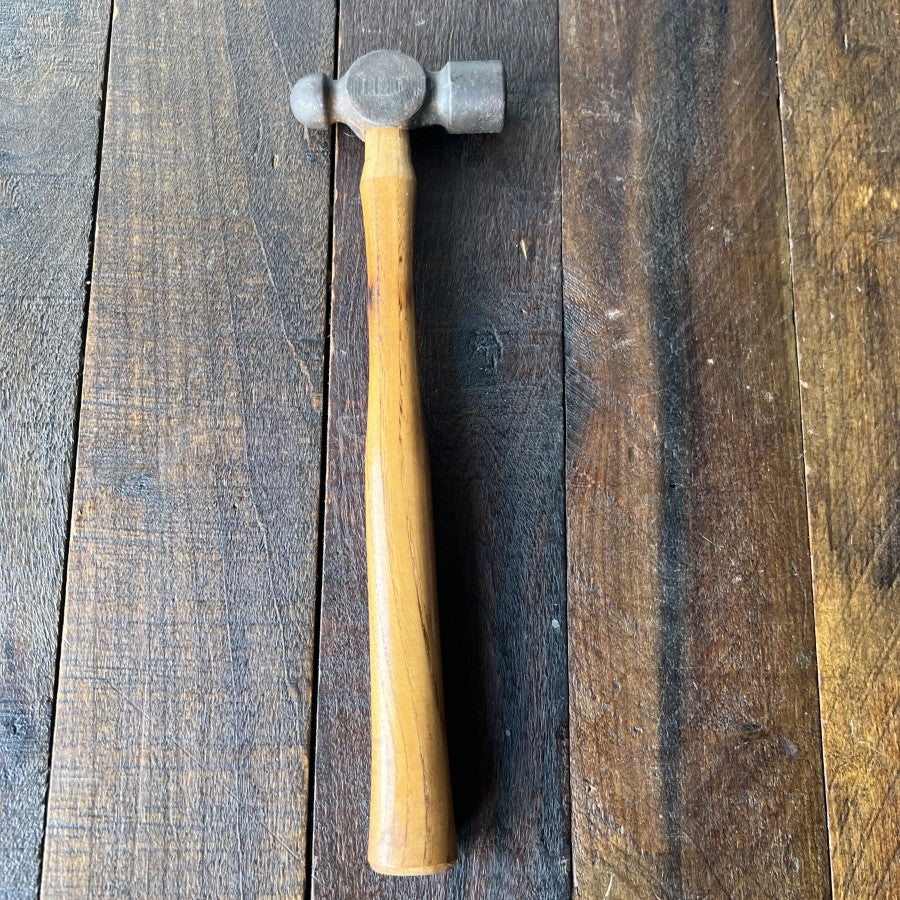 Unknown 16 Ounce Ball Peen Hammer Gear Up