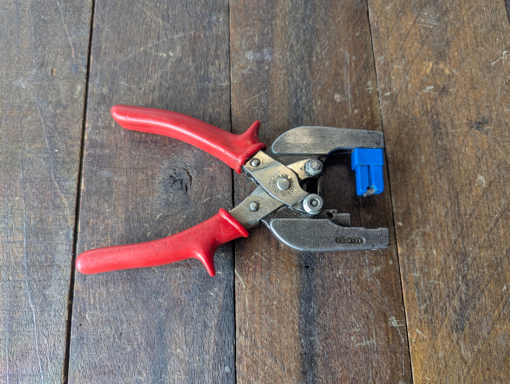 Unknown GMF AT-8764 Hand Tool